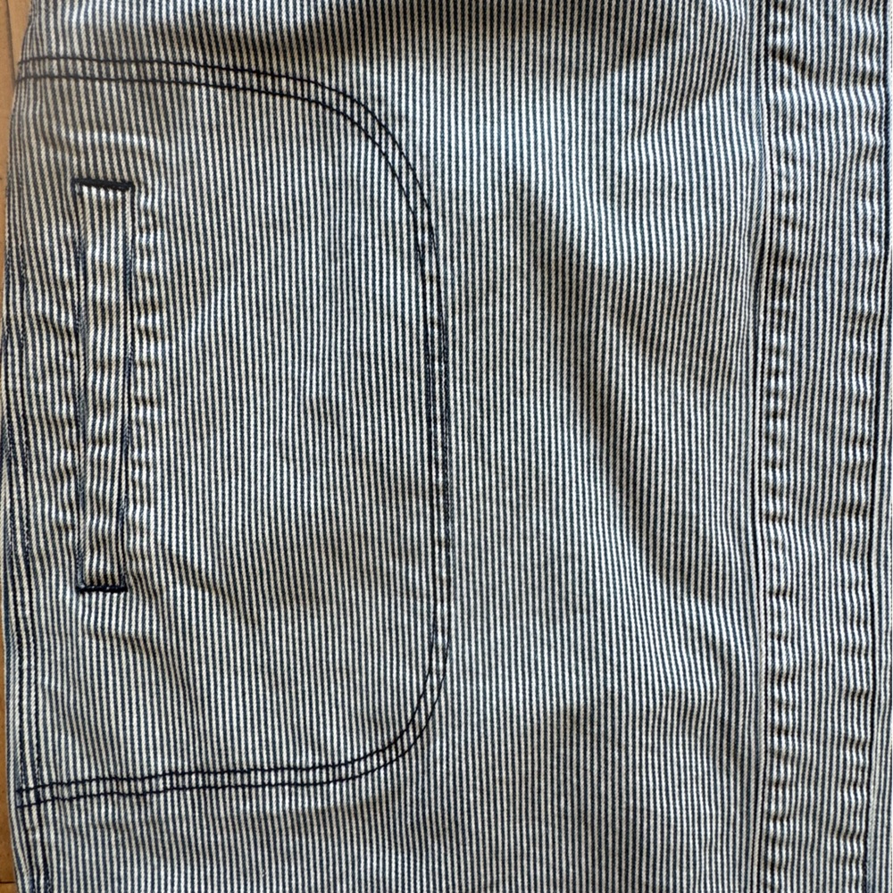 Duluth Trading Co Navy and White Striped Denim Dress with great details - Picture 6 of 7